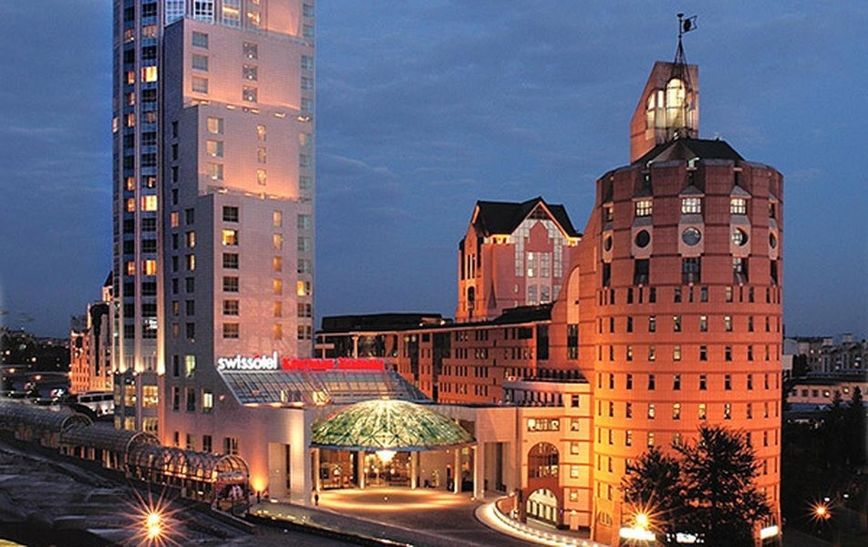 Красные Холмы Завершён.